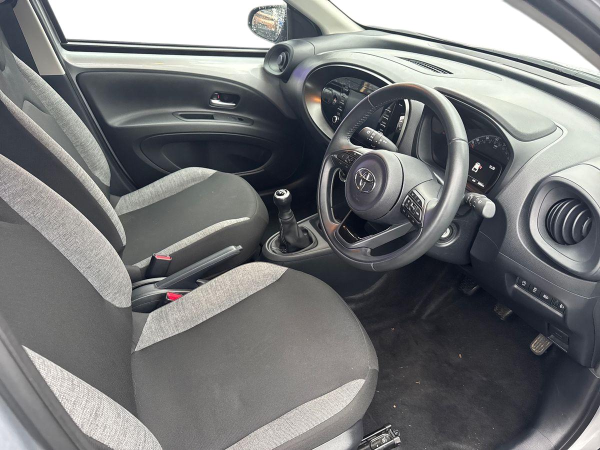 Used Toyota Aygo X 2023 for sale - 76977888: Photo 3