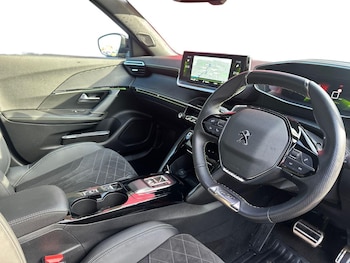 Used Peugeot 2008 2022 for sale - 76229244: Photo