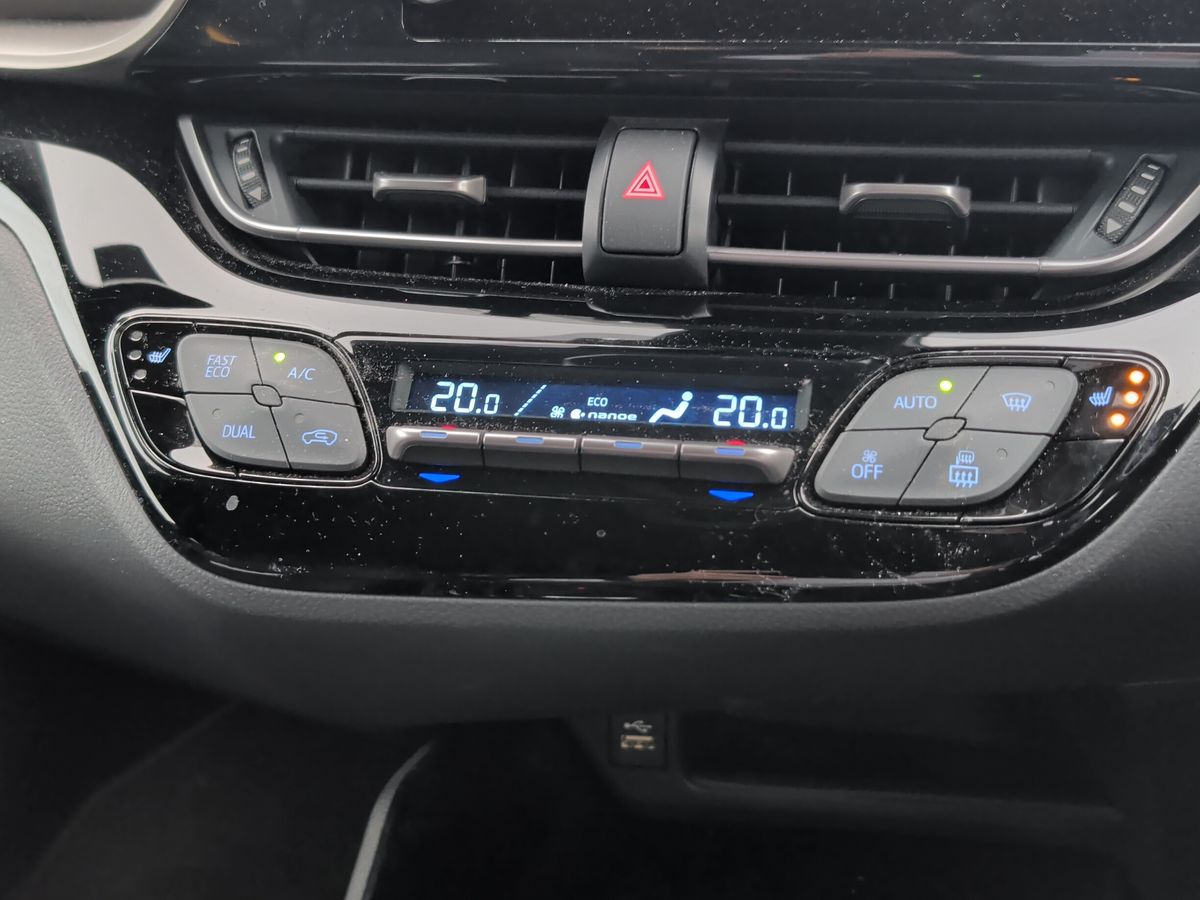 Used Toyota C-HR 2023 for sale - 77499735: Photo 16