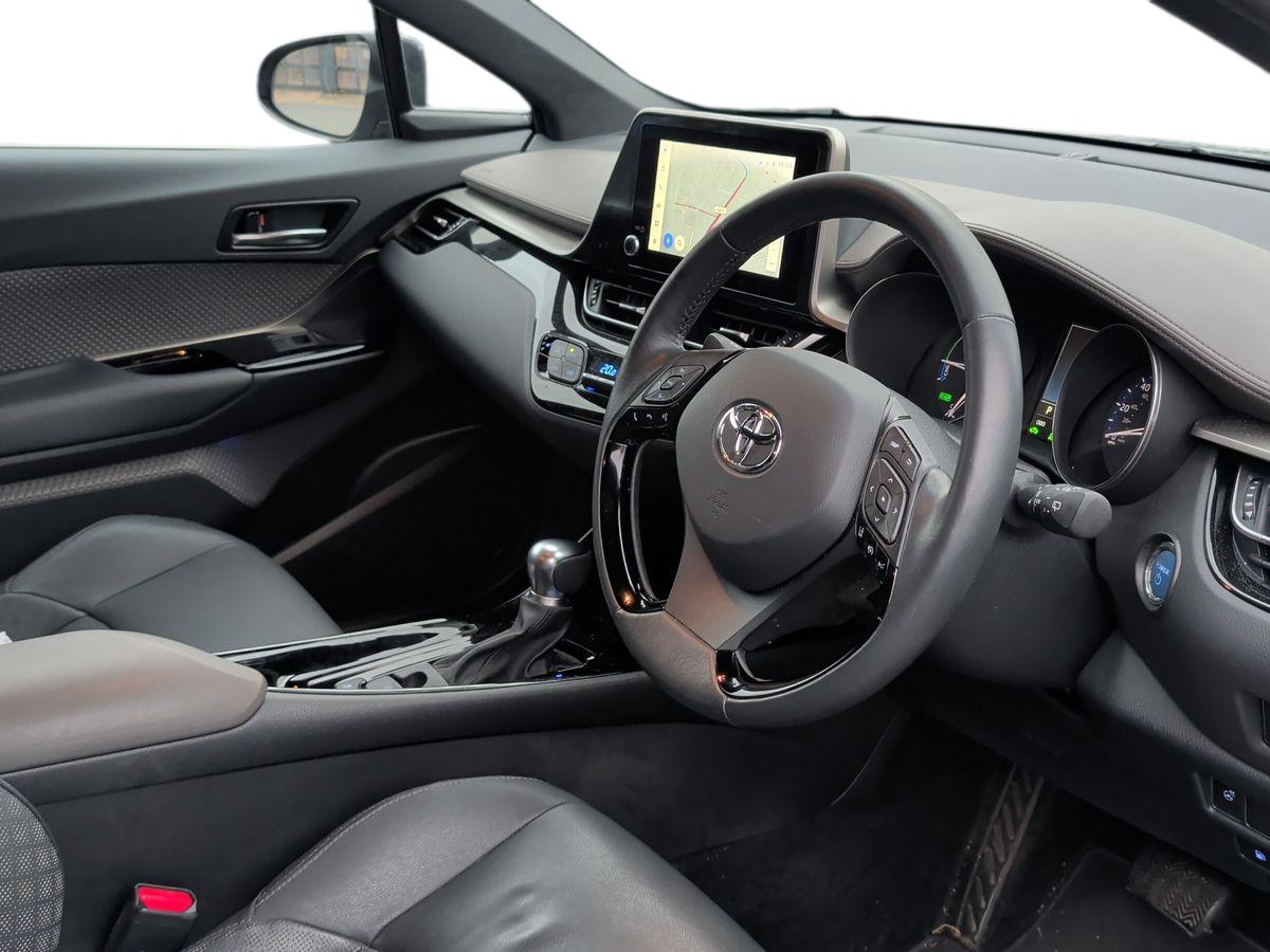 Used Toyota C-HR 2023 for sale - 77499735: Photo 3