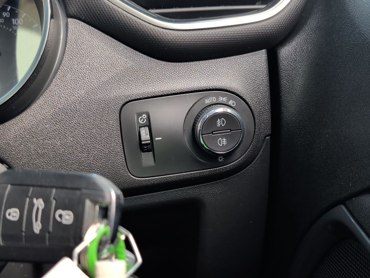 Used Vauxhall Crossland 2022 for sale - 77636219: Photo 28