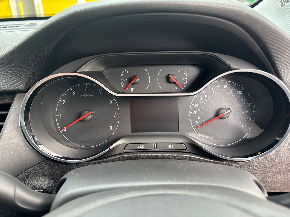 Used Vauxhall Crossland 2022 for sale - 76874664: Photo 21