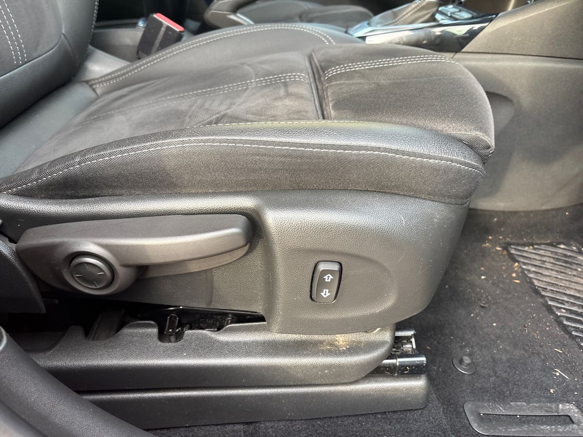 Used Vauxhall Crossland 2022 for sale - 76874664: Photo 29