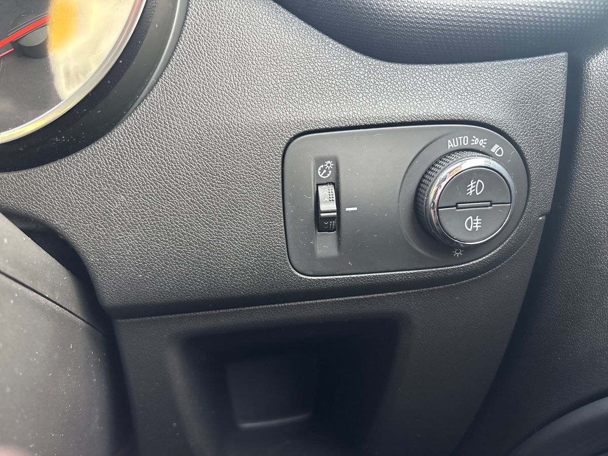 Used Vauxhall Crossland 2022 for sale - 76874664: Photo 31