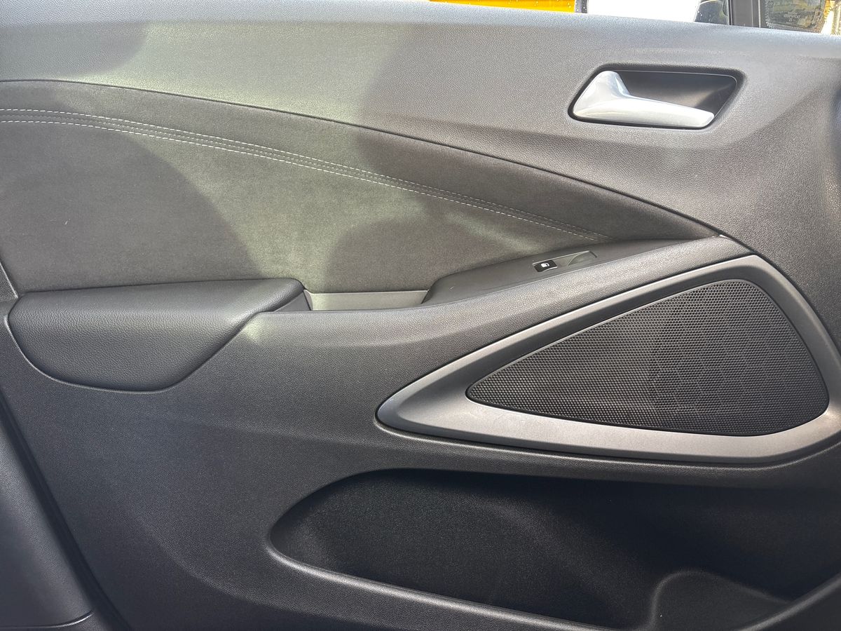 Used Vauxhall Crossland 2022 for sale - 76874664: Photo 35