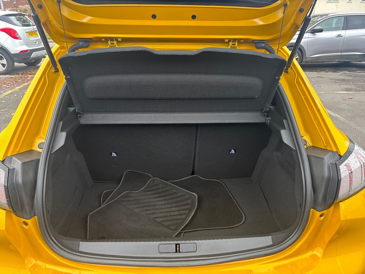 Used Peugeot 208 2022 for sale - 76871056: Photo 25