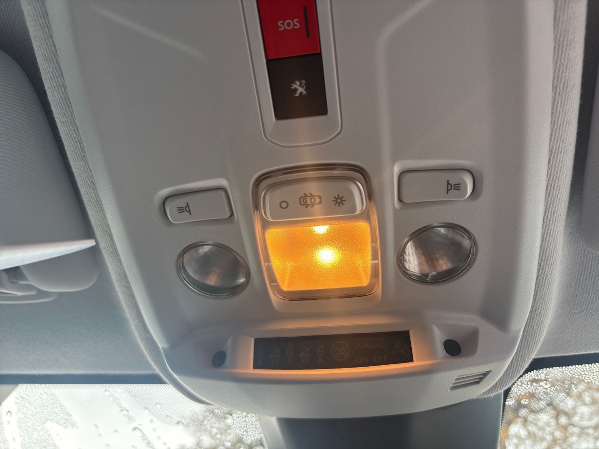 Used Peugeot 208 2022 for sale - 76871056: Photo 28