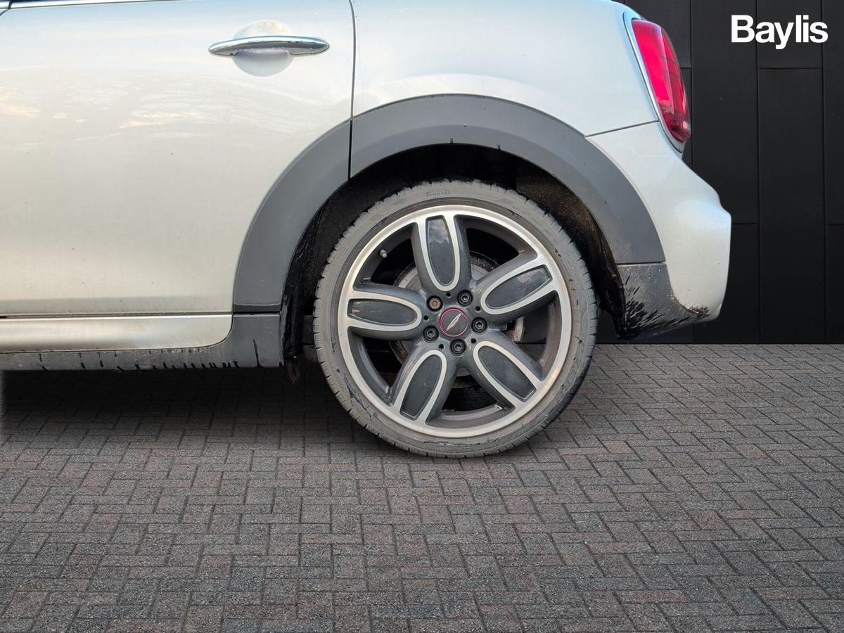 Used MINI Hatch 2019 for sale - 77406342: Photo 11