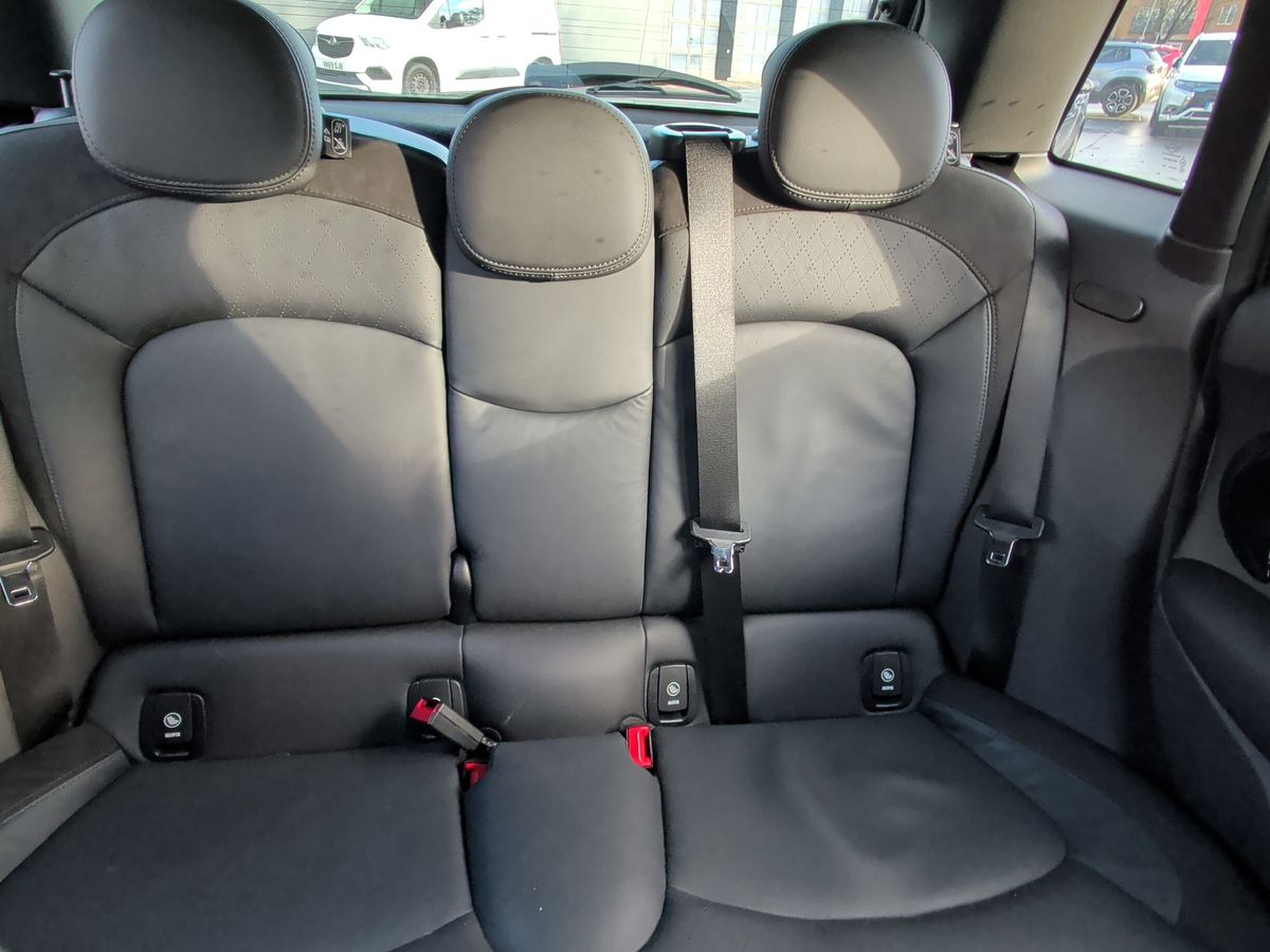 Used MINI Hatch 2019 for sale - 77406342: Photo 24