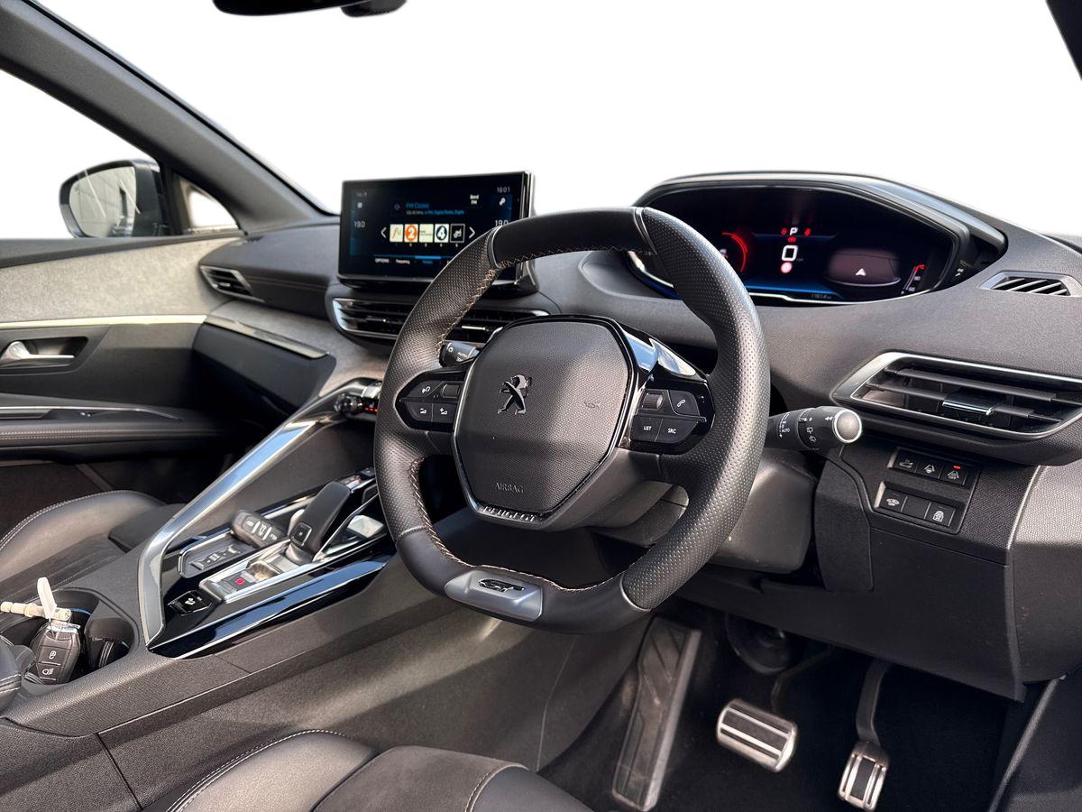 Used Peugeot 3008 2022 for sale - 76871515: Photo 3