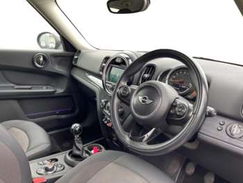 Used MINI Countryman 2018 for sale - 73966638: Photo