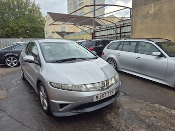 Used Honda Civic 2007 for sale - 76309952: Photo 2