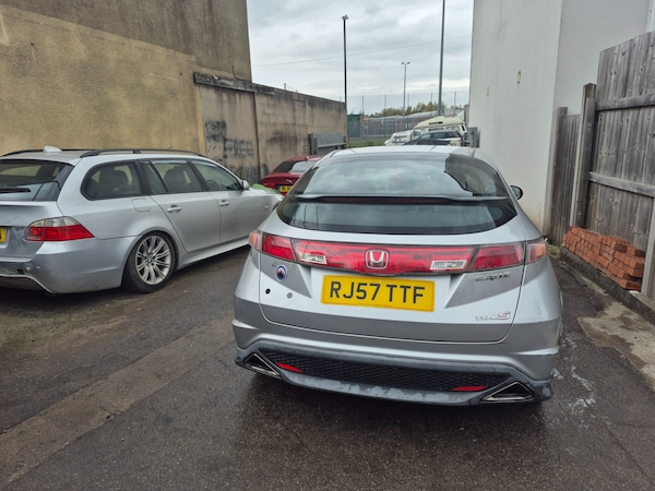 Used Honda Civic 2007 for sale - 76309952: Photo 4