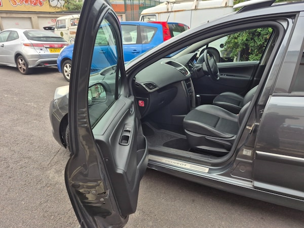 Used Peugeot 207 2013 for sale - 76313781: Photo 11