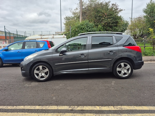 Used Peugeot 207 2013 for sale - 76313781: Photo 7