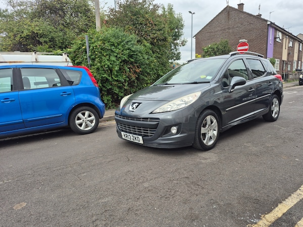 Used Peugeot 207 2013 for sale - 76313781: Photo 8