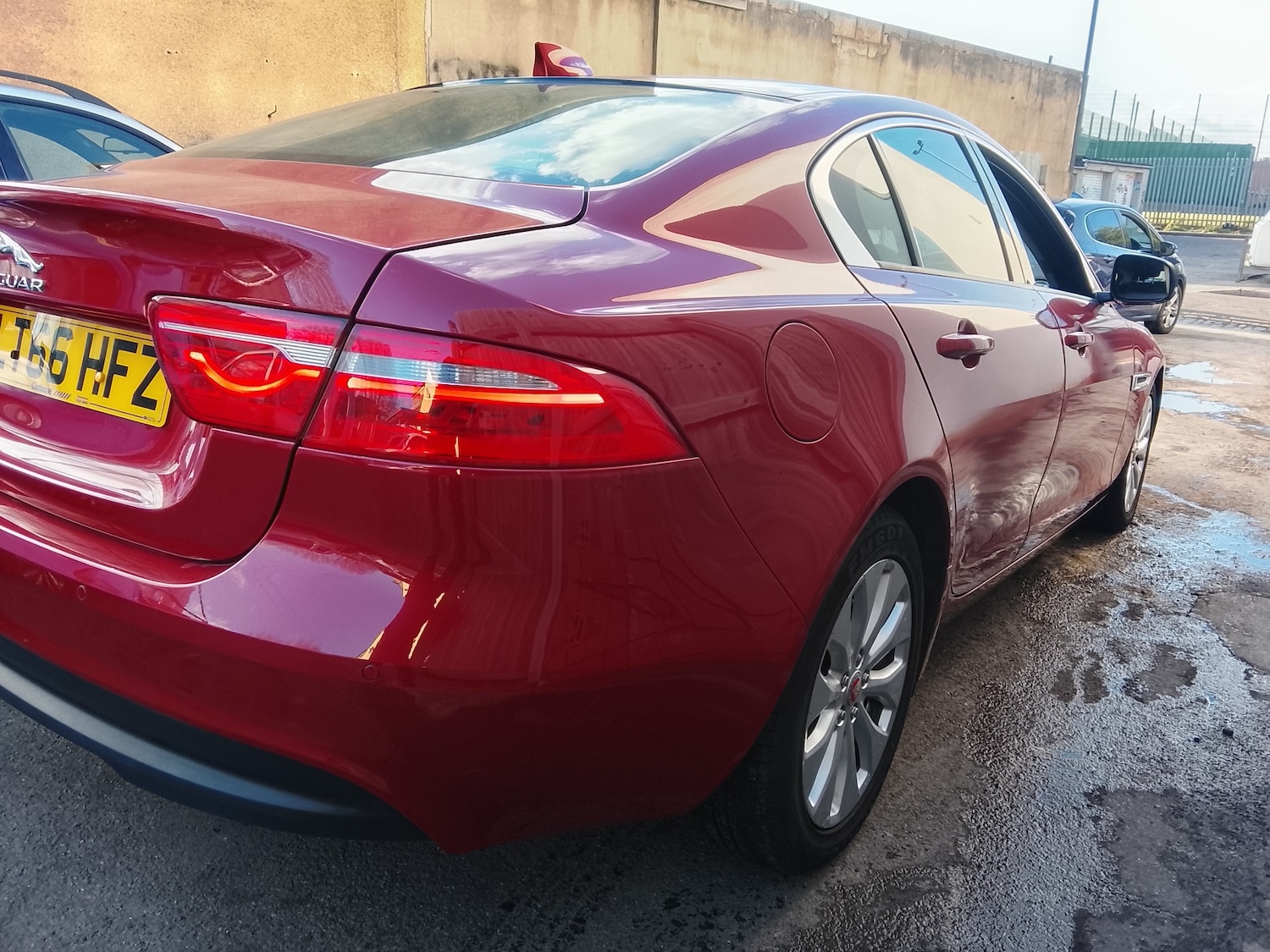 Used Jaguar XE 2016 for sale - 78084663: Photo 3
