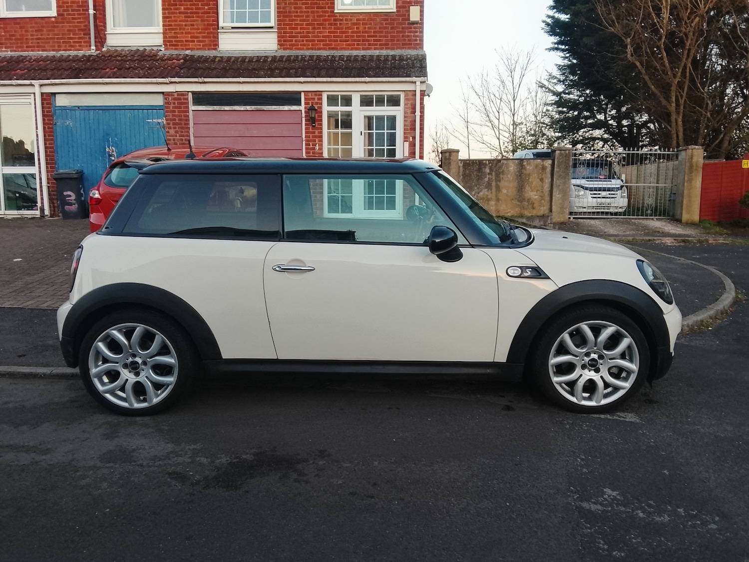 Used MINI Hatch 2008 for sale - 78084650: Photo 3