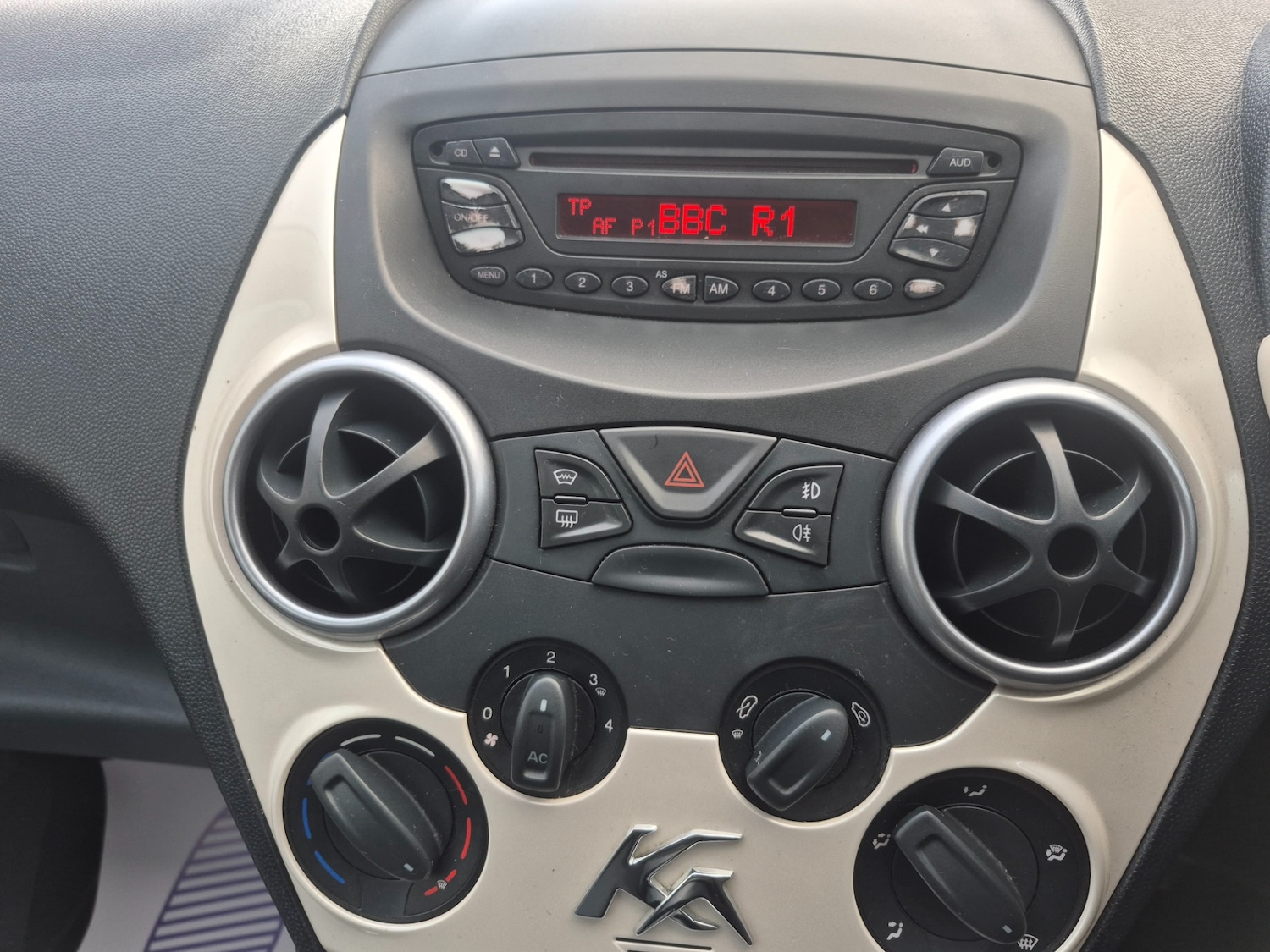 Used Ford Ka 2011 for sale - 77223313: Photo 19