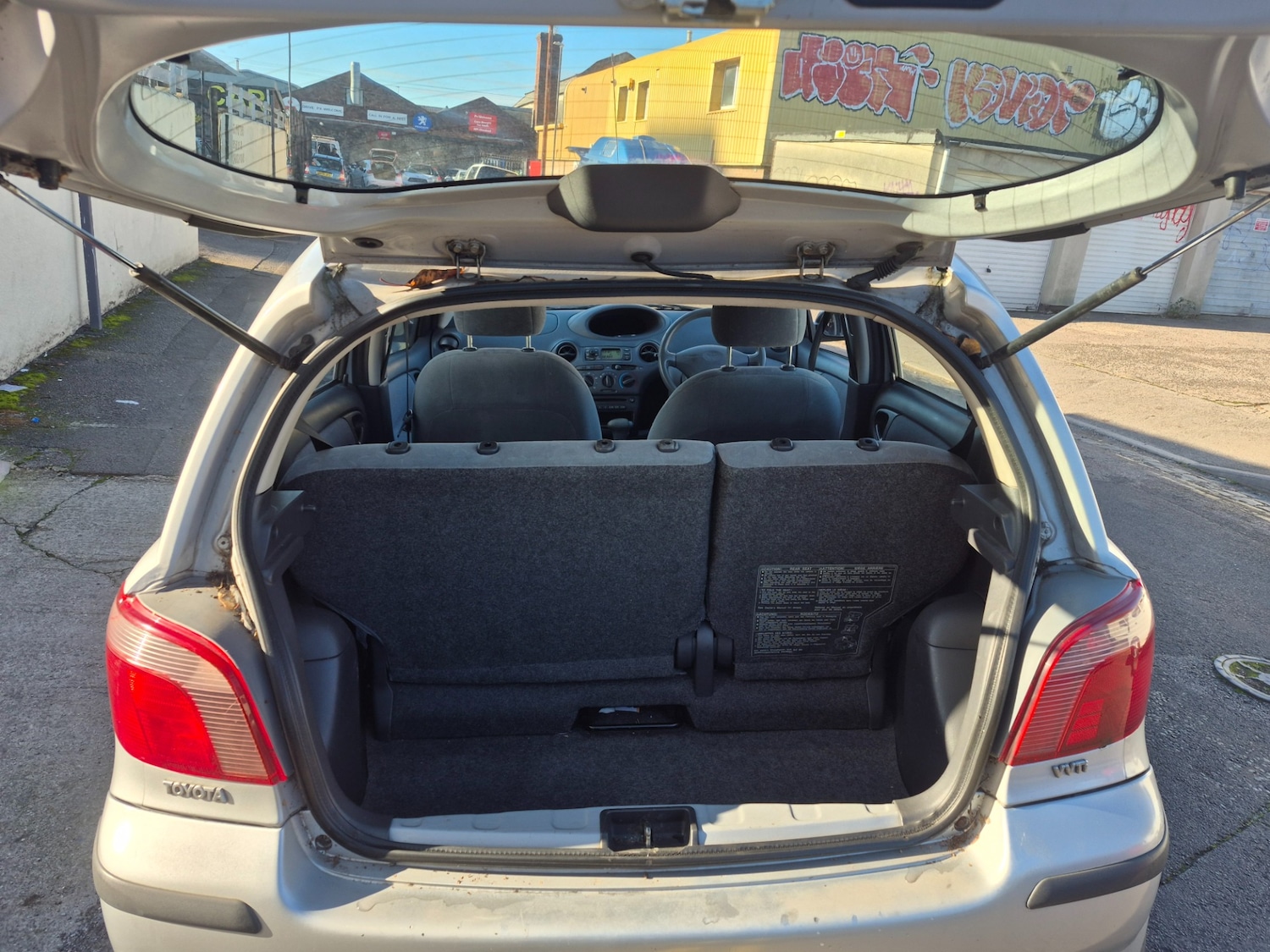 Used Toyota Yaris 2000 for sale - 76625001: Photo 14