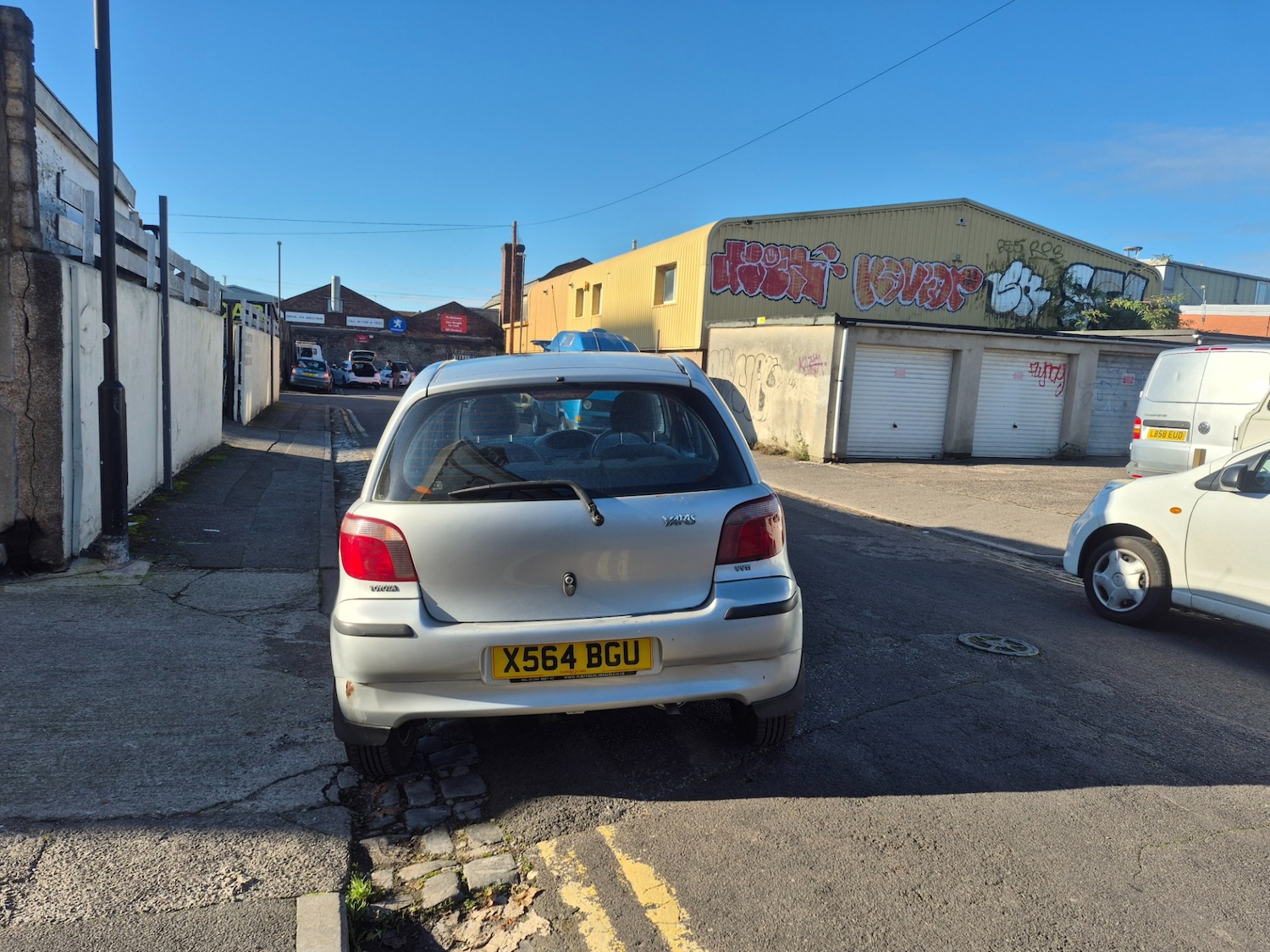 Used Toyota Yaris 2000 for sale - 76625001: Photo 5