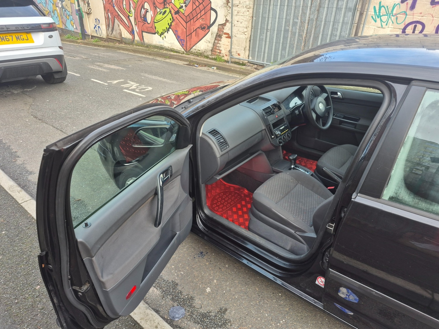 Used Volkswagen Polo 2004 for sale - 77357498: Photo 11