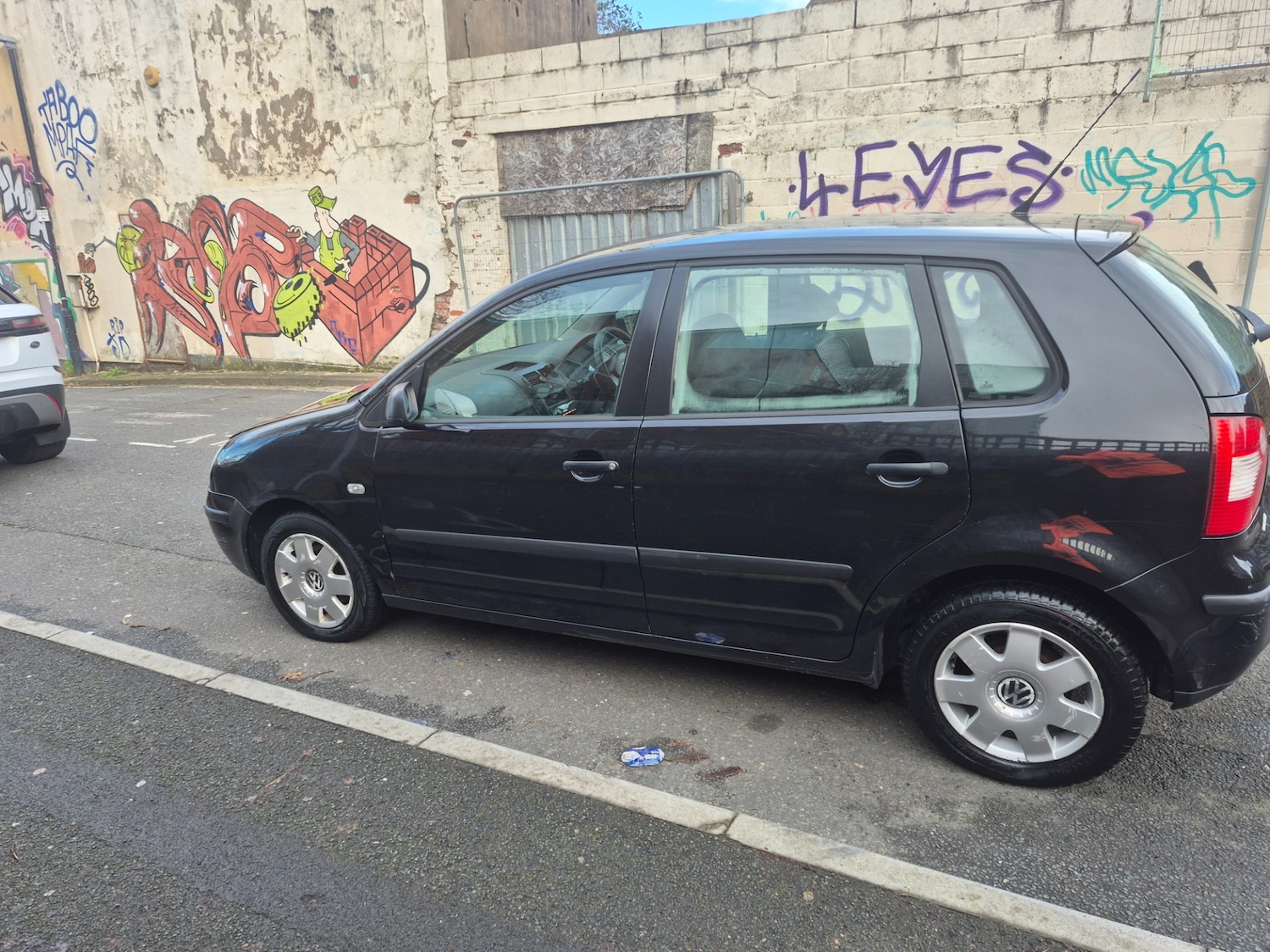 Used Volkswagen Polo 2004 for sale - 77357498: Photo 7