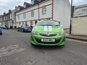 Vauxhall - Corsa