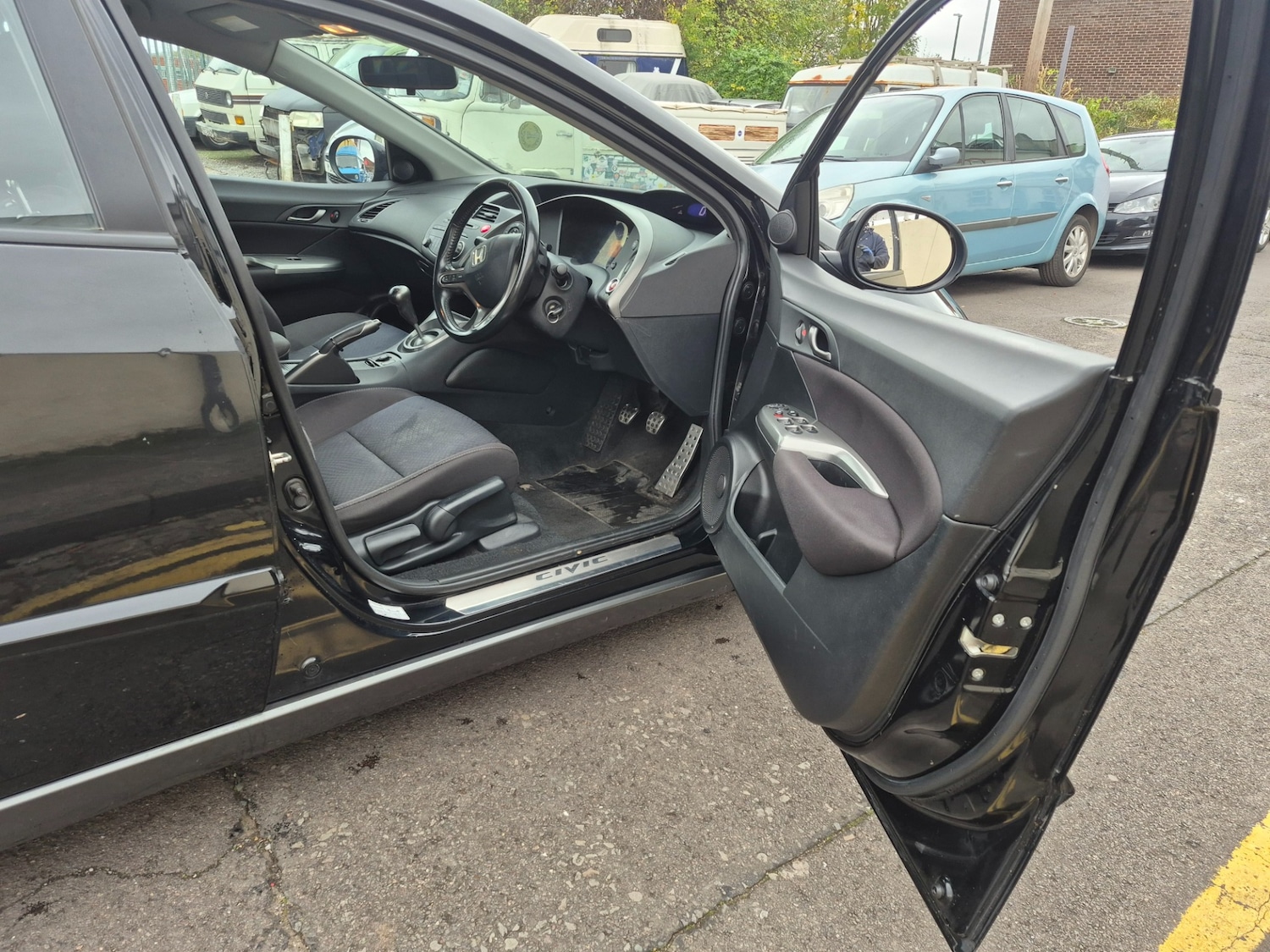 Used Honda Civic 2009 for sale - 76476016: Photo 9