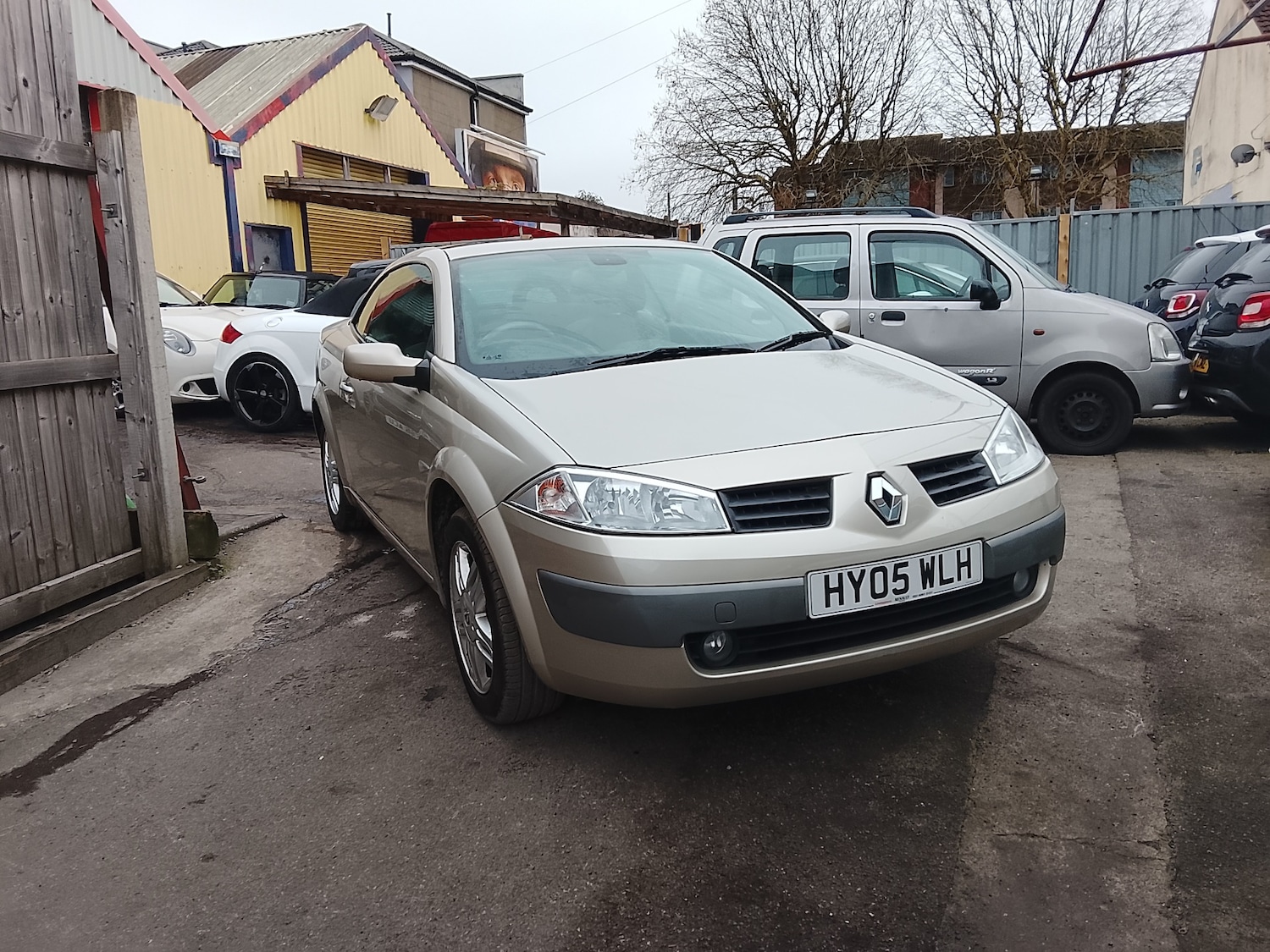 Used Renault Megane 2005 for sale - 77794901: Photo 2