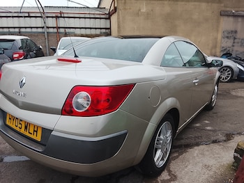 Used Renault Megane 2005 for sale - 77794901: Photo