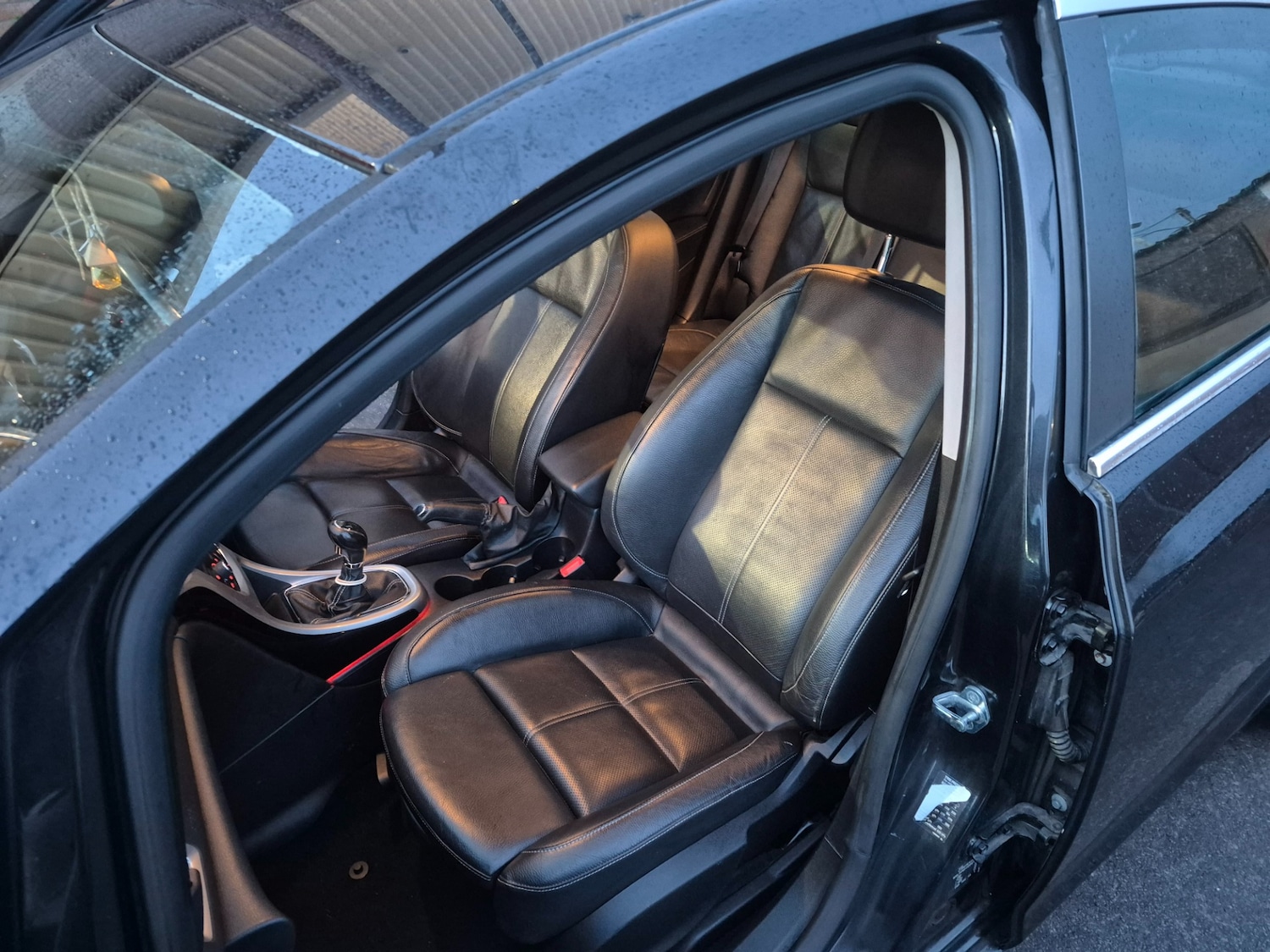 Used Vauxhall Astra 2013 for sale - 77342757: Photo 11