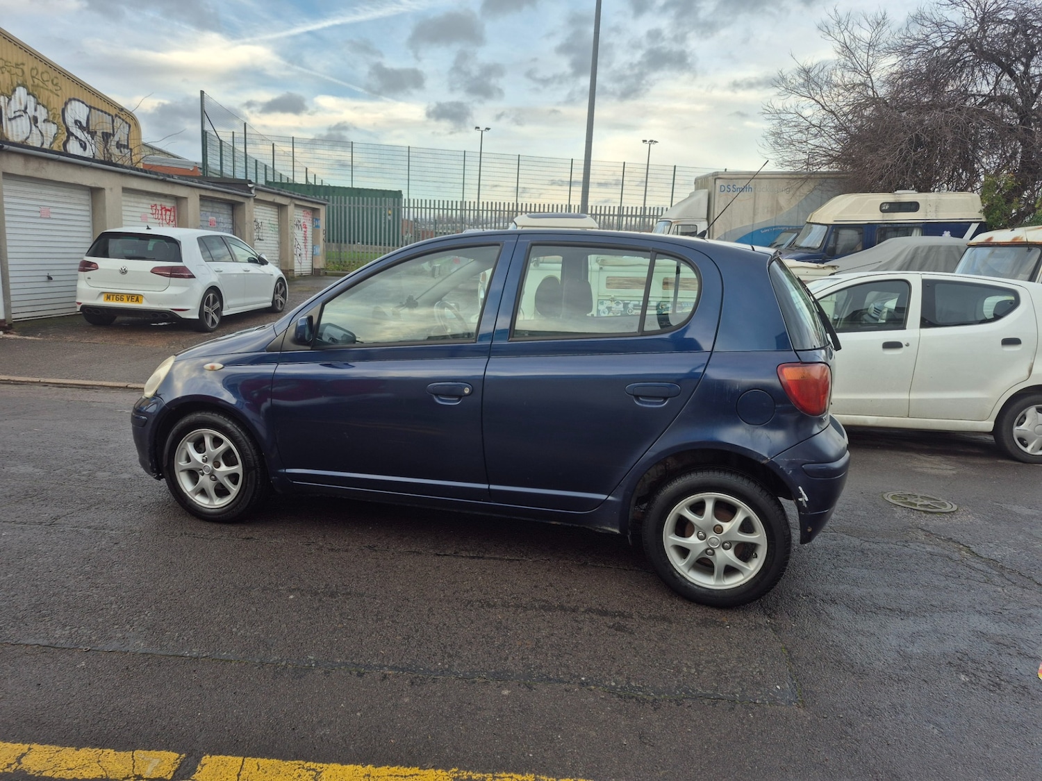 Used Toyota Yaris 2005 for sale - 77026224: Photo 8