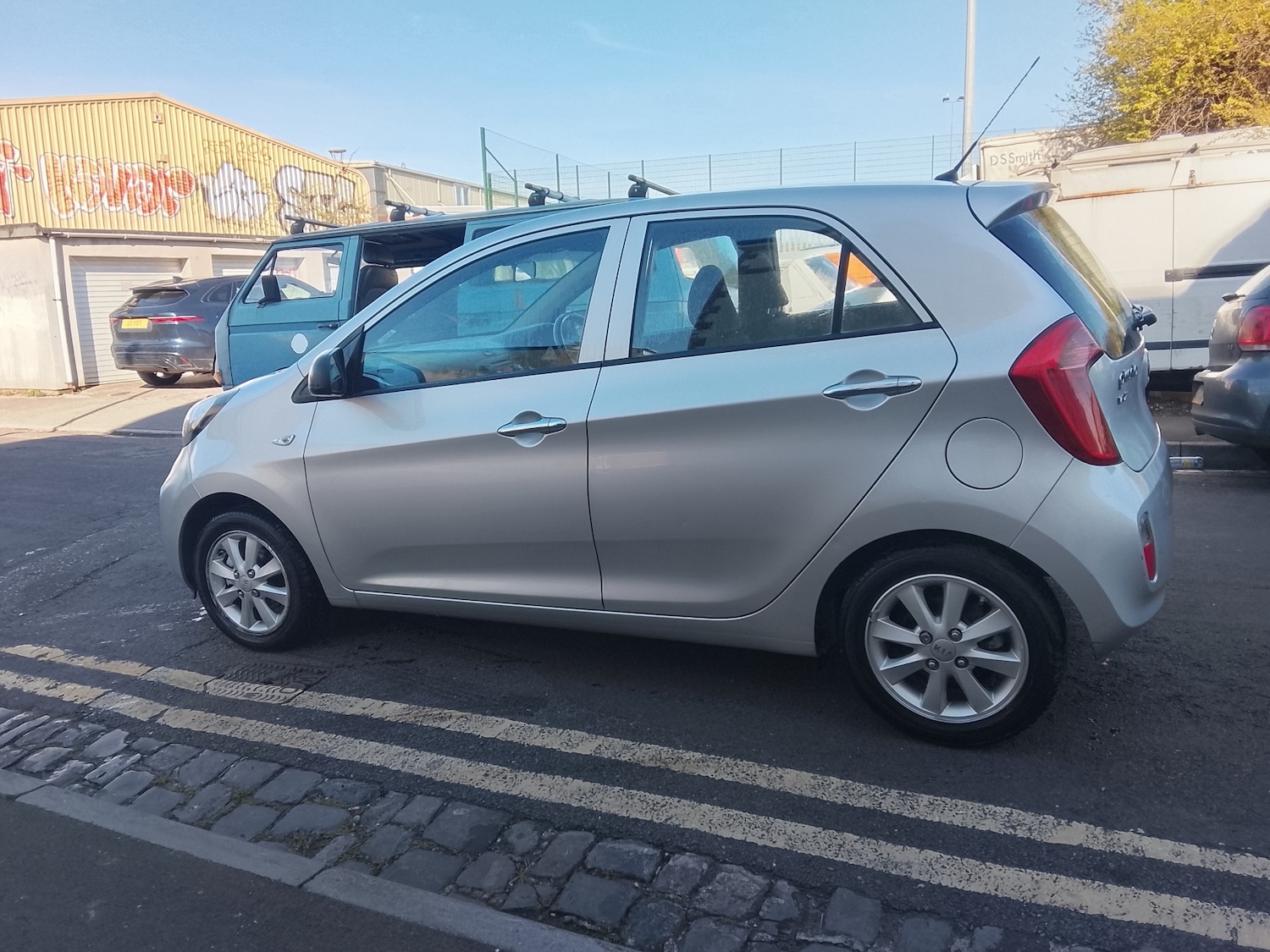 Used Kia Picanto 2014 for sale - 77930607: Photo 7