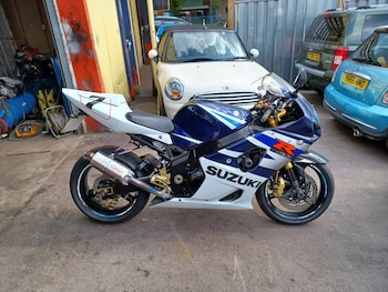 Used Suzuki GSX-R 2004 for sale - bike-78536658: Photo