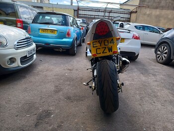 Used Suzuki GSX-R 2004 for sale - bike-78536658: Photo
