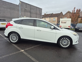 Used Ford Focus 2012 for sale - 76404530: Photo