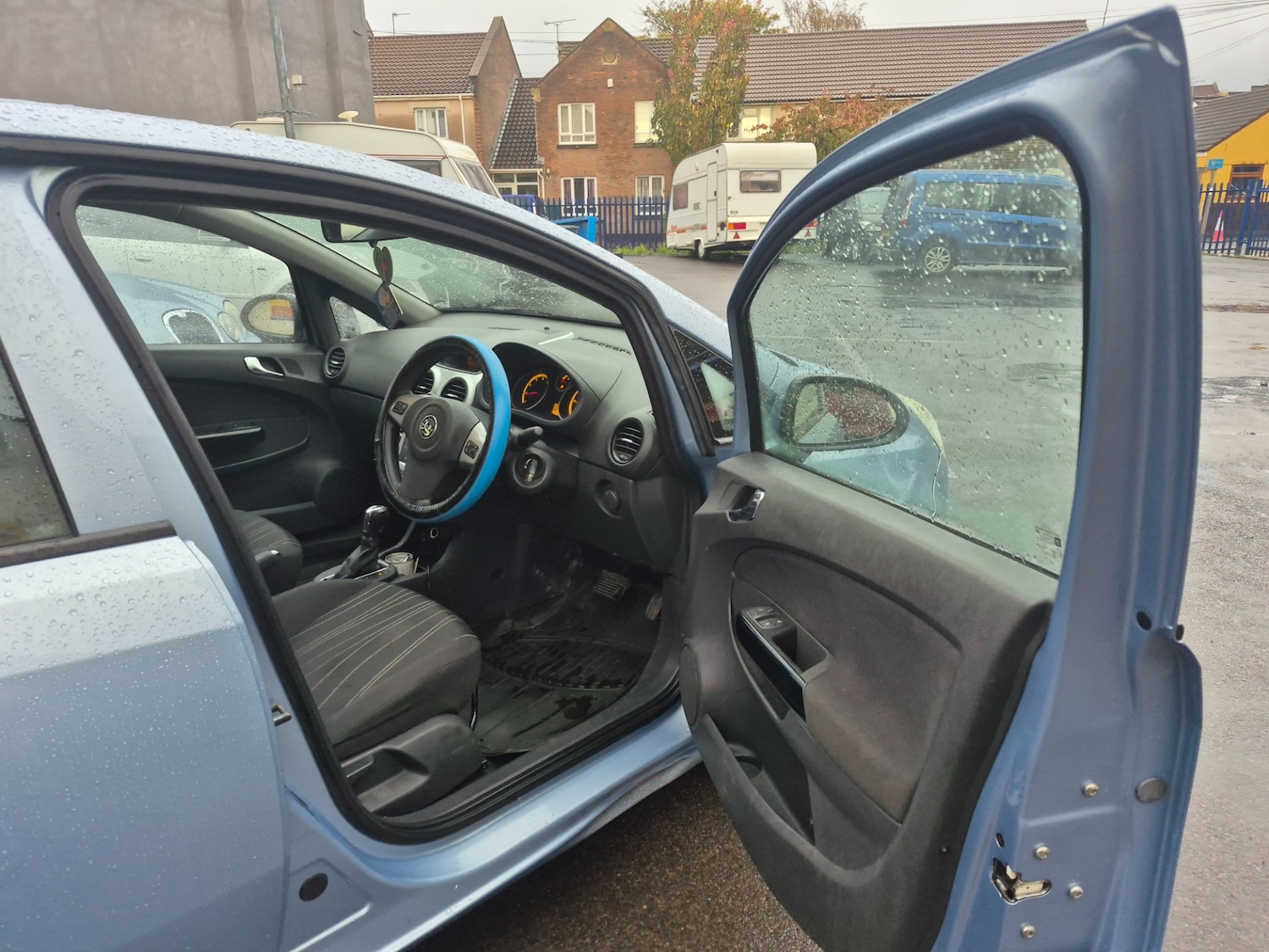 Used Vauxhall Corsa 2009 for sale - 76373869: Photo 9