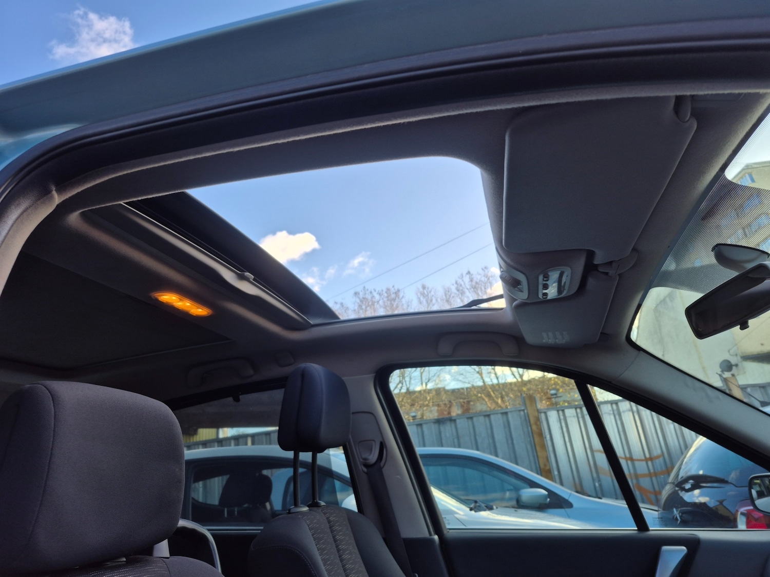 Used Renault Grand Scenic 2007 for sale - 76694377: Photo 19