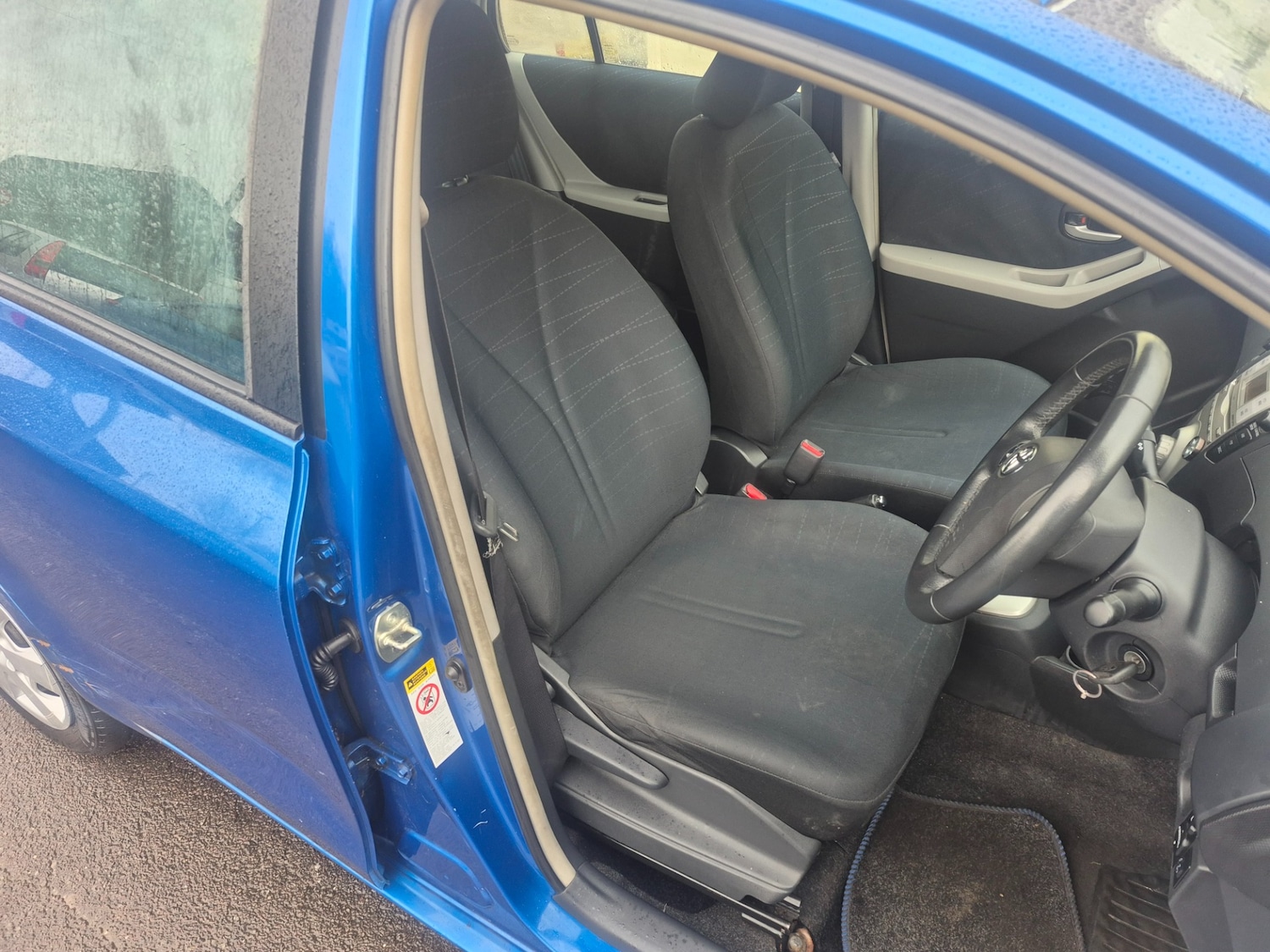 Used Toyota Yaris 2007 for sale - 77460566: Photo 11