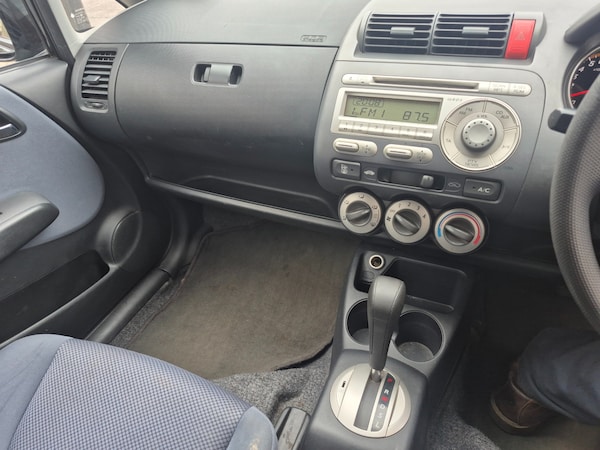 Used Honda Jazz 2005 for sale - 76234191: Photo 15