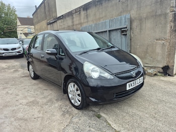 Used Honda Jazz 2005 for sale - 76234191: Photo 2