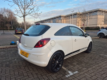 Used Vauxhall Corsa 2011 for sale - 76960302: Photo