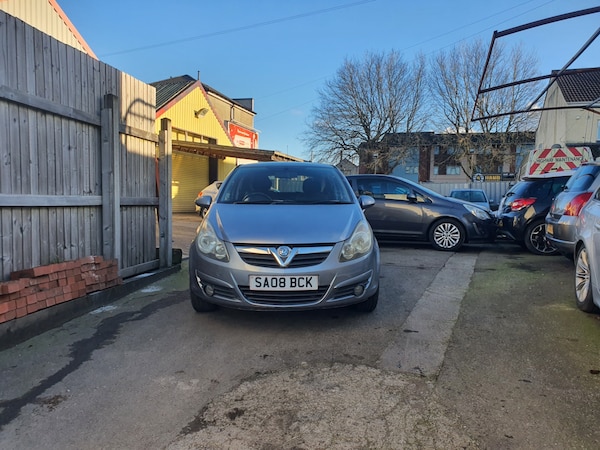 Used Vauxhall Corsa 2008 for sale - 73867505: Photo 1