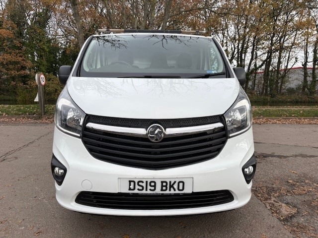 Used Vauxhall Vivaro 2019 for sale - 76625023: Photo 2