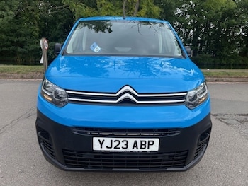 Used Citroen Berlingo 2023 for sale - 75331611: Photo