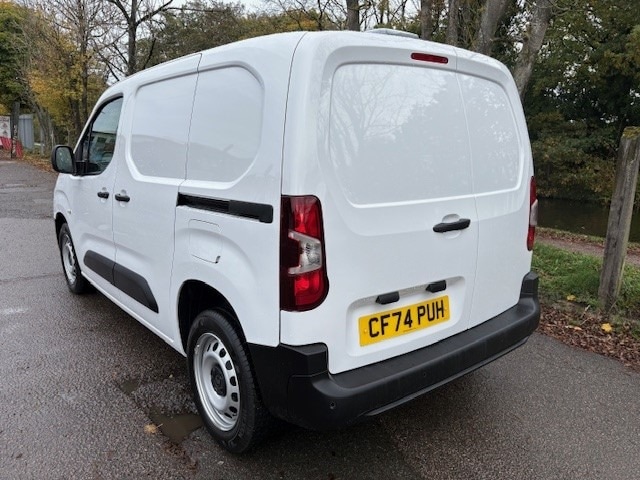 Used Citroen Berlingo 2024 for sale - 76352669: Photo 5