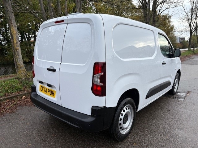 Used Citroen Berlingo 2024 for sale - 76352669: Photo 7