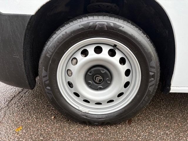 Used Citroen Berlingo 2024 for sale - 76352669: Photo 9