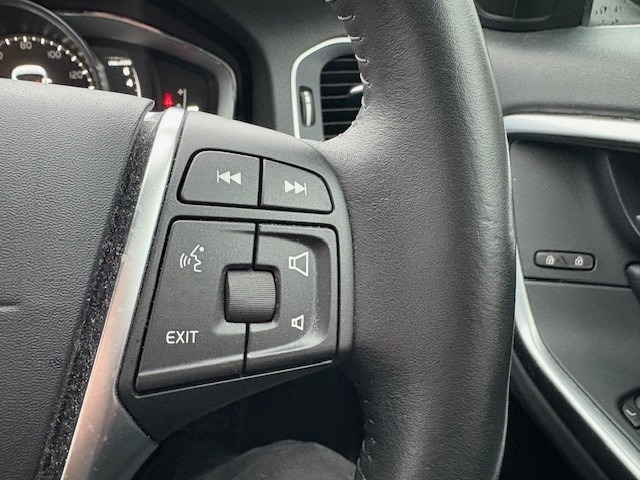 Used Volvo S60 2017 for sale - 77285578: Photo 15